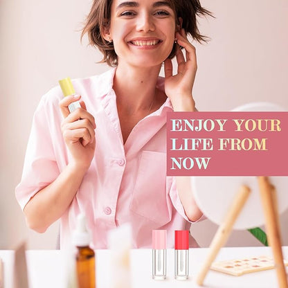 50pcs 2.5ml Empty Lip Gloss Containers Lip Gloss Tubes with Wand Cute 0.08oz Clear Refillable Lipgloss Making Supplies Kit for DIY Makeup + 2pcs Syringes (Yellow)