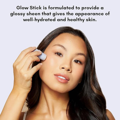 Clover Glow Stick Illuminator | Natural Shine Highlighter, Glass Skin, Easy To Apply | Cruelty-Free & Vegan Naural Makeup| Made With Castor Oil