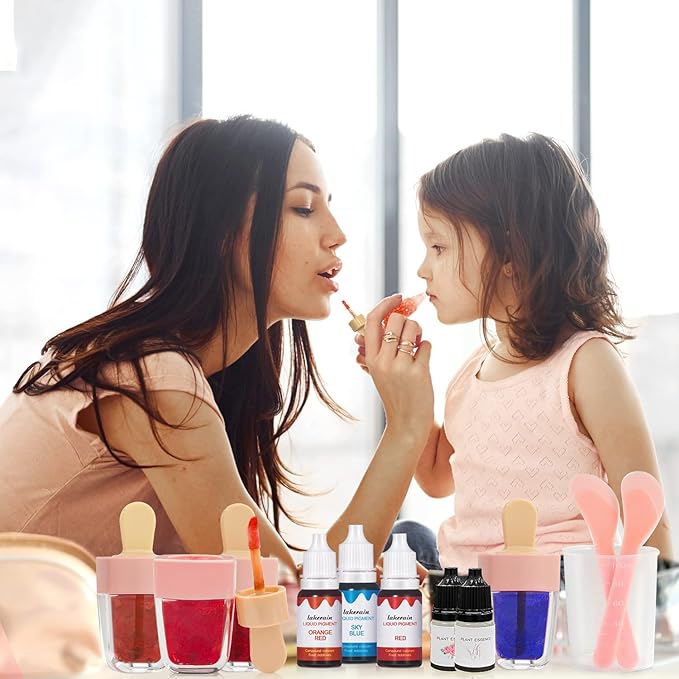 Lip Gloss Making Kit, TSVATE Make Your Own Lip Gloss Kit, 67PCS DIY Lip Gloss Making Supplies, Moisturizing Glitter Lip Kit Lipgloss Making Kits, Lipgloss Sets for Girls Tween Girls Trendy Stuff Women