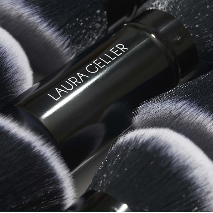 LAURA GELLER NEW YORK Baked Blurring + Setting Powder, Light/Medium and Retractable Airbrush Kabuki Brush 2PC