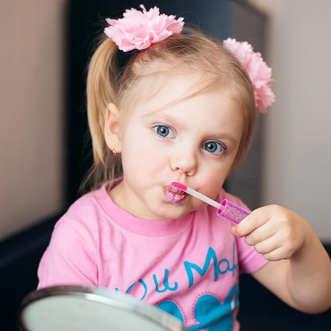 Disney Minnie Mouse 7 Piece Plant Based Lip Gloss, Girls Party Favors, First Makeup Set for Girl, Perfect for Parties, Sleepovers, and Birthday Gifts, Ages 3+, by Townley Girl