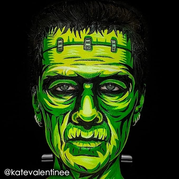 Mehron Makeup CreamBlend Stick | Face Paint, Body Paint, & Foundation Cream Makeup | Perfect for Halloween .75 oz (21 g) (Ogre Green)