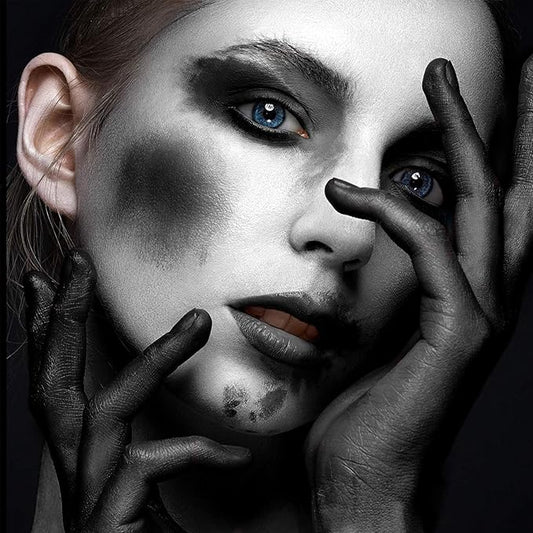 Mehron Makeup Celebre Pro-HD Cream Face & Body Makeup (.9 oz) (WHITE)