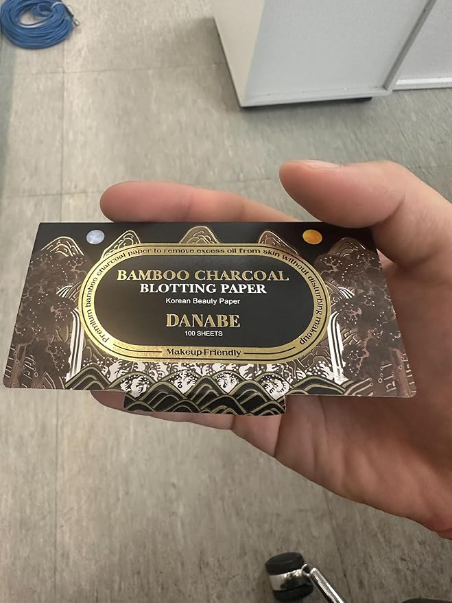 [KPOP Beauty] Makeup Oil Blotting Paper - DANABE Bamboo Charcoal Face Oil Blotting Sheets - Korean Skincare Oil Absorbing Sheets - Sweat Blotting Sheets for Face (4x3.6 in.100 Large Sheets)