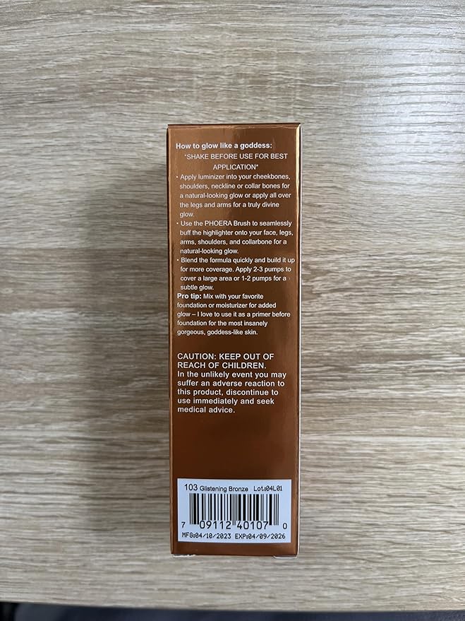 Sparkle Pink Body Glow Oil, Long Lasting Moisturizing Bronze Luminizer For Face & Body, Waterproof Liquid Illuminator 1oz/Jar, Makeup Brush Included