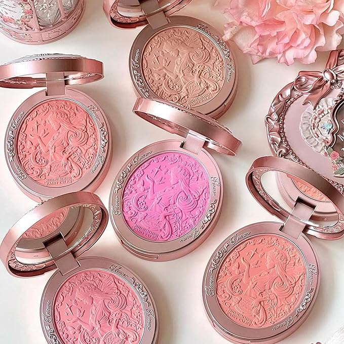 Flower Knows Midsummer Fairytales Embossed Blush 04 Summer Blossom+Butterfly Cloud Collar Angled Powder Brush Frosty Wisteria