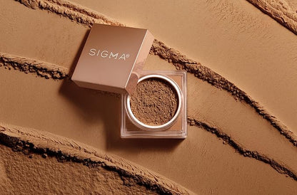 Sigma Beauty Soft Focus Setting Powder – Silky Smooth, Lightweight Loose Setting Powder for Setting Makeup, Blurring Powder Reduces the Look of Pores, Lines & Wrinkles (Cinnamon, Deep Caramel Matte)