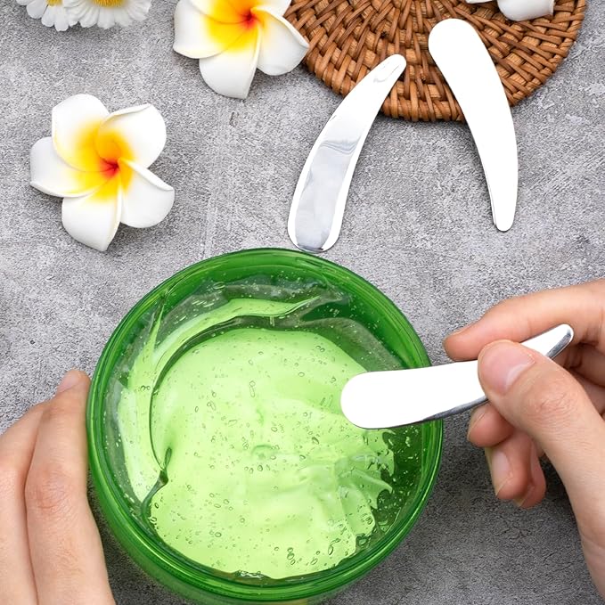 2pcs Mini Metal Makeup Spatula, Reusable Cosmetic Cream Spatulas Spoon, Skincare Scoop Applicator Facial Massage Beauty Tools for Mixing and Sampling Face Eye Cream- Silver