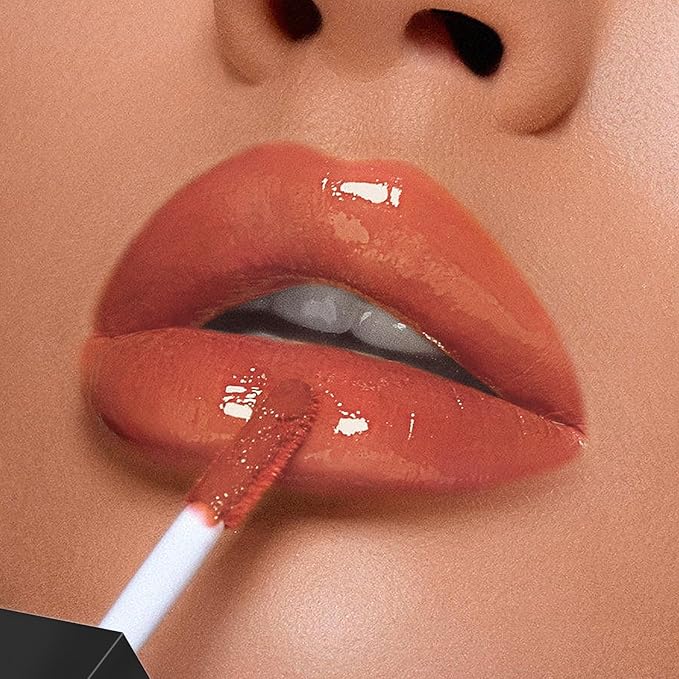 Hydrating Lip Gloss, High Shine for Plumper Looking Lips, Natural Gloss Finish with Moisturizing Texture, Long Lasting for Hours 11# HONEY