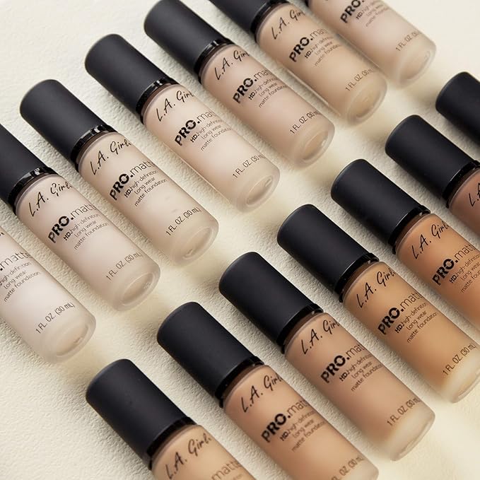 L.A. Girl PRO.Matte Foundation, Nude GLM716