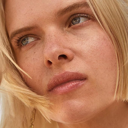 ILIA - Balmy Gloss Tinted Lip Oil | Smoothing Lip Color, Never Sticky | Hydrate, Plump + Moisturize with Hyaluronic Acid | Vegan, Cruelty + Gluten-Free (Petals, 0.14 fl oz | 4.3 ml)