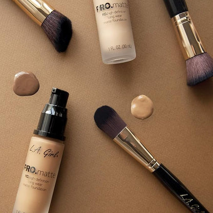 L.A. Girl PRO.Matte Foundation, Sandy Beige GLM718