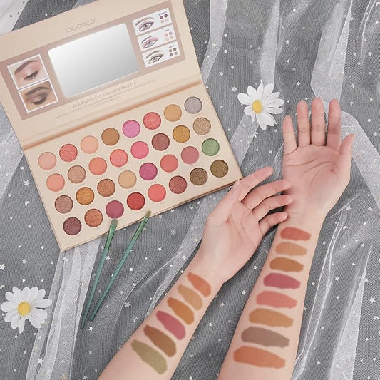 32 Colors Highly Pigmented Eyeshadow Palette with 13 pcs Makeup Brushes Set, Matte&Shimmer Long Lasting Waterproof Eyeshadow Palette,Makeup Gift Set for Women.